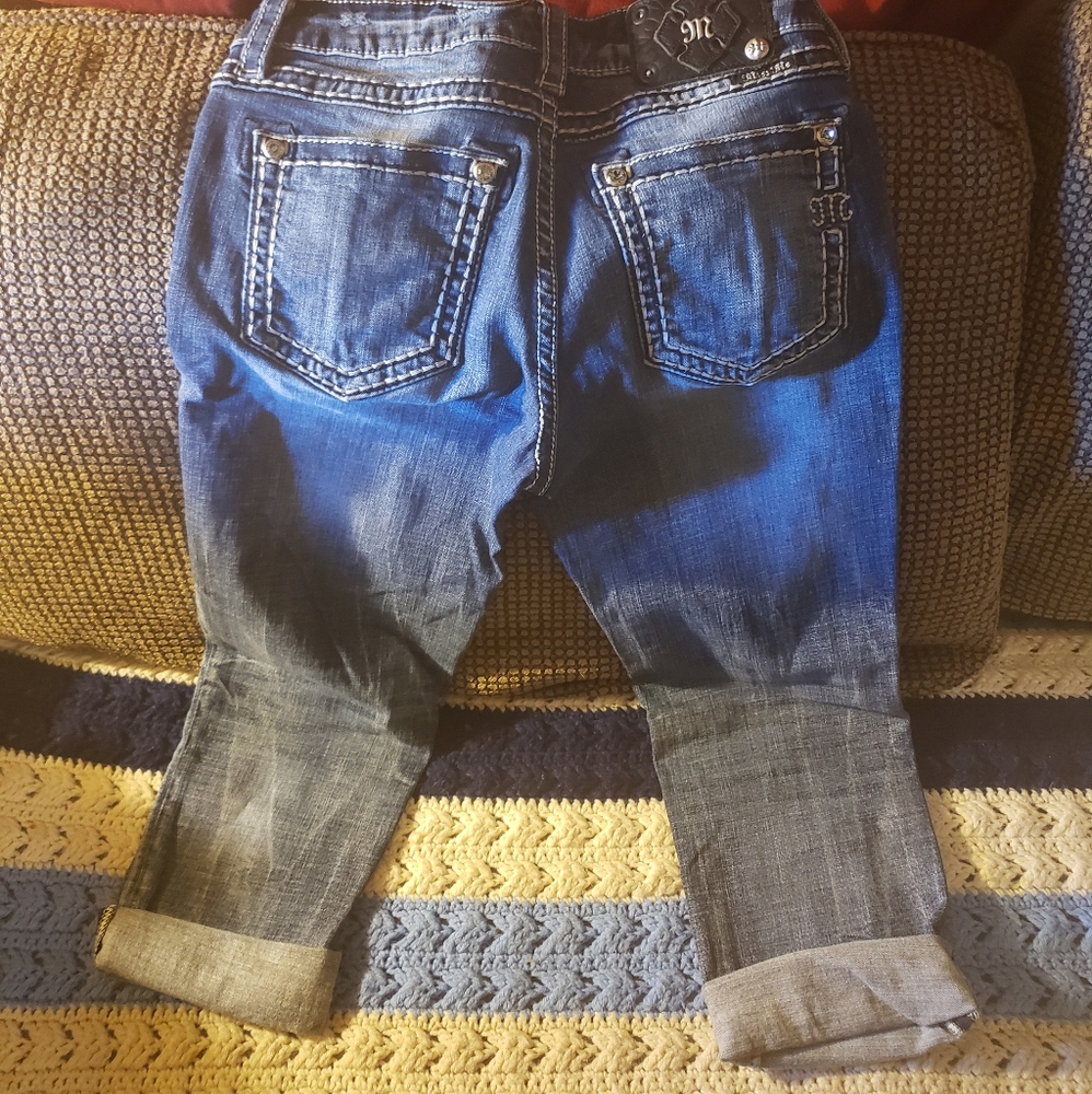 Womens Miss Me, boyfriend capri jeans.